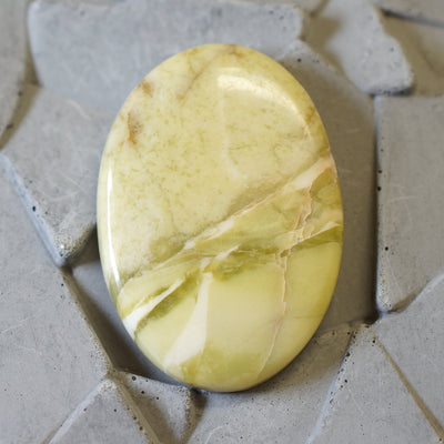 Green Serpantine - Cabochon