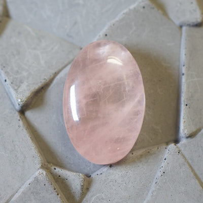 Rose Quartz - Cabochon