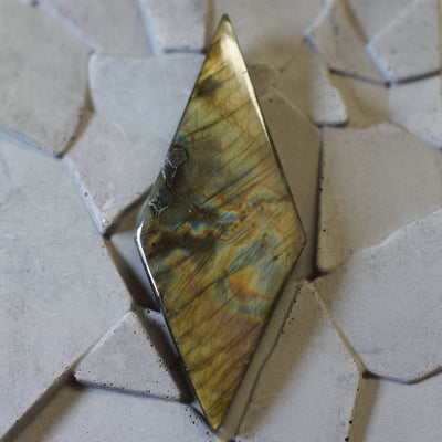 Labradorite - Cabochon