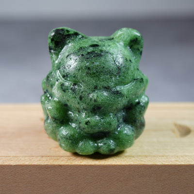 Zoisite Kitty - Carving