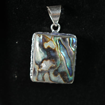 Mother of Pearl - Pendant