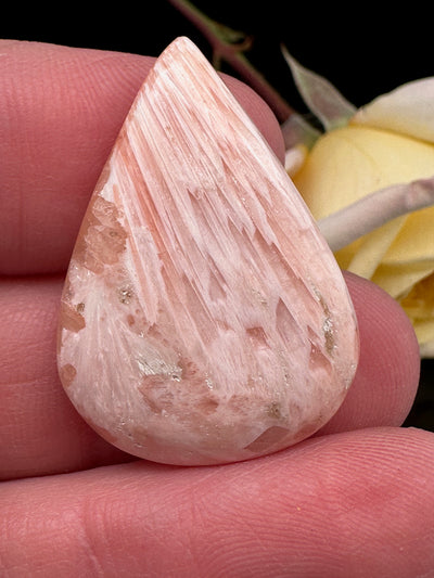 Scolecite Cabochon