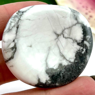 Magnesite - Large Worrystone