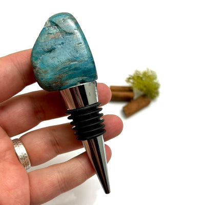 Neon Apatite - Wine Stopper